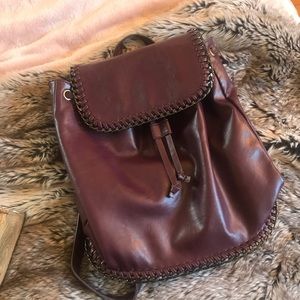 Burgundy bucket bag/back pack